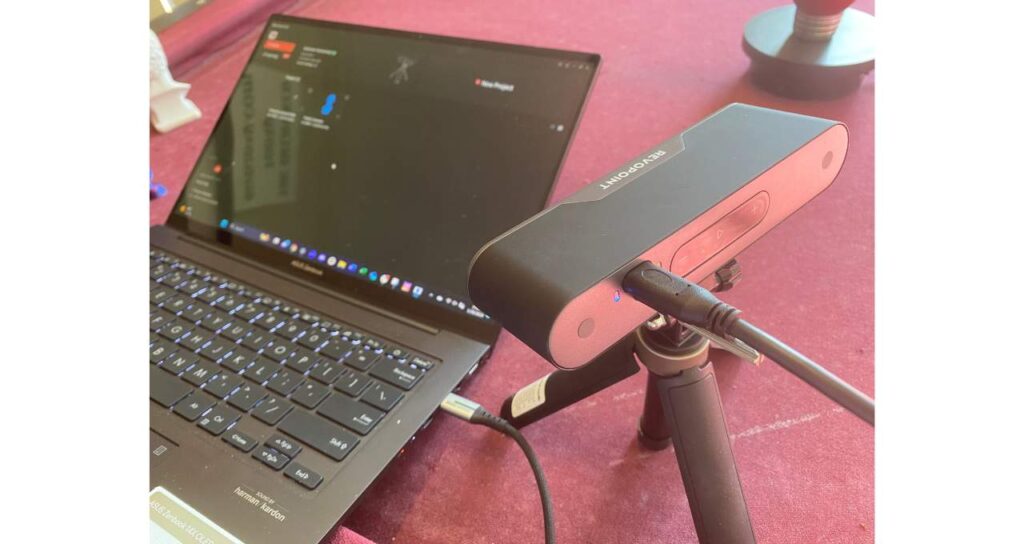 Revopoint_POP_3_Scanner_ Assembly_&_Setup_02