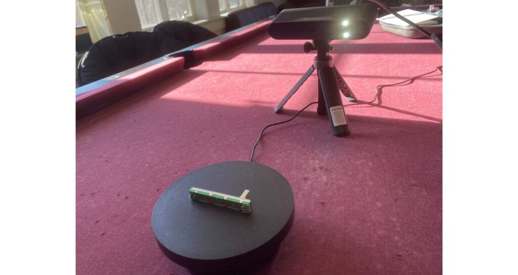 Revopoint_POP_3_Scanner_Test_Cases_Potentiometer_02